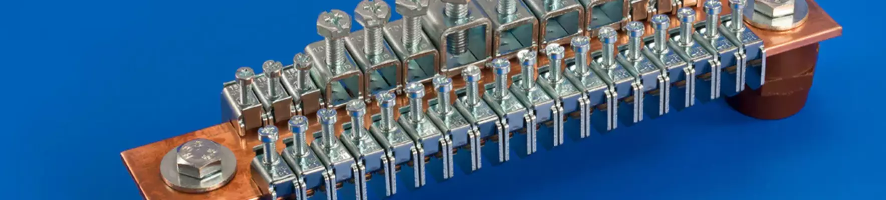 Maadoitustuotteet 24