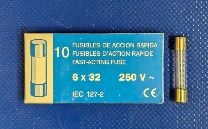 6,3*32 mm 1,6A 250V F Lasiputkisulake - Lasiputkisulakkeet 6,3x32mm nopeat (F) j - 3021362-6030160 - 1