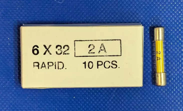 6,3*32 mm 2A 250V F Lasiputkisulake - Lasiputkisulakkeet 6,3x32mm nopeat (F) j - 3021363-6030200 - 1