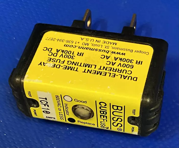 Bussmann Cubefuse 10A 600V Class J - USA (UL & UR) ja Canada (CSA) - TCF10 - 1