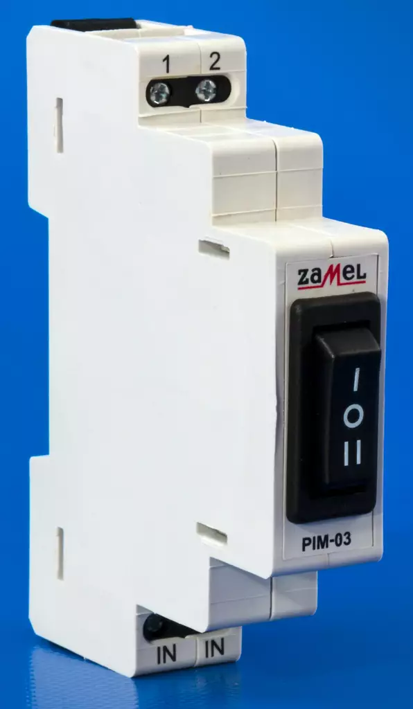 Moduulikytkin 1-0-2 vaihtokytkin toiminnolla 10A AC21 IP20 230Vac, käyttölämpötila -20°C- +45°C, asennus 35mm Din-kiskoon tilantarve 1-din-moduuli - DIN-Moduulikytkimet  - 3618000 - 1