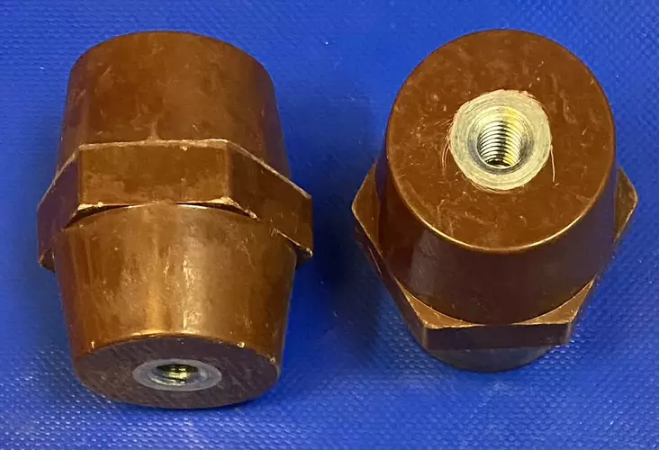 Tukieristin kartio kor.60 mm halk.42mm M10 3000V - Tukieristimet - SK605010 - 1