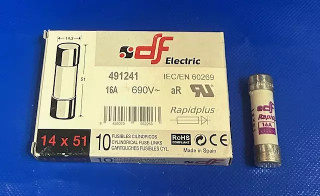 14*51mm 16A 690Vac / 700Vdc aR Putkivaroke Erikoisnopea keraaminen putkisulake - Erikoisnopeat putkisulakkeet aR - 3121318-491241 - 1