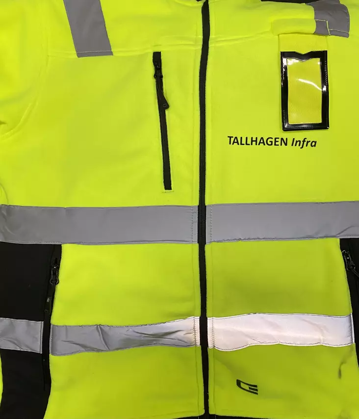 Lämpöprässi painatus yrityslogo tai sponsorilogo tuotteeseen max. 40x120mm tai 100x100mm - Pieni sponsori-logo max 100x100mm  - 2071 - 1