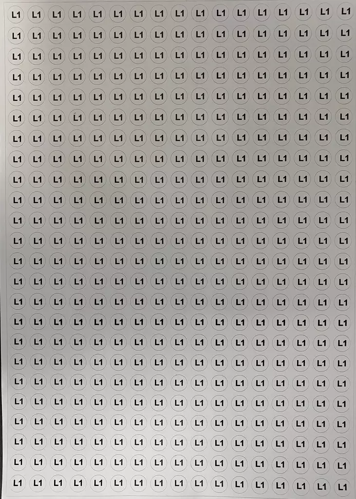 Tarra L1 10mm valk./musta teksti 408 kpl/arkki - A4 4-väri Muotoonleikatut tarrat  - TARPyOreAL1 - 1