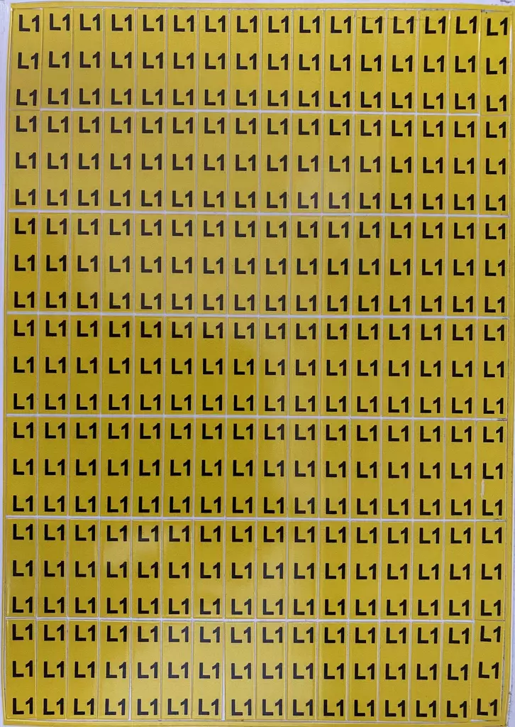 Tarra L1 Kelta musta teksti 13*41mm112 kpl/arkki - A4 4-väri Muotoonleikatut tarrat - TARL1 - 1