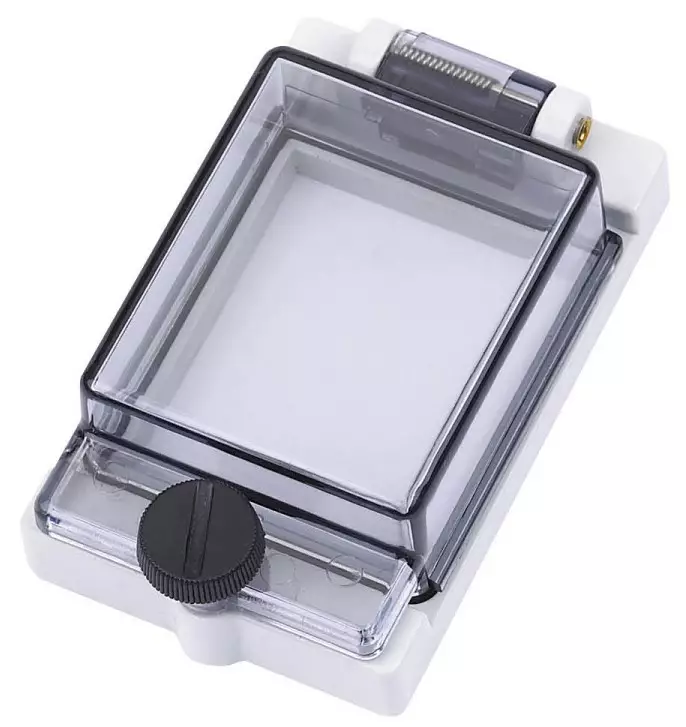 DIN-aukon läppäkansi 2-Mod. pieni ruuvi IP67 - DIN-Aukkoläppäkannet kotelon pinnasta up - NP42 - 1