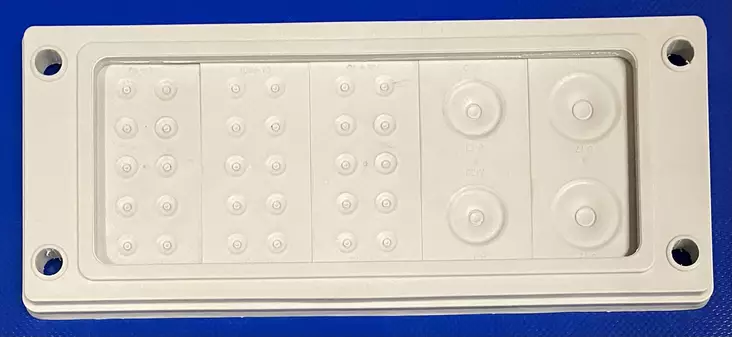 Kakkoskoon multilaippa TSS-FL21B (30*4-10mm + 2xM20 6-13mm + 2xM25 8-17mm), multilaippa vedonpoistolla - TSS Modifioitavat multilaipat - 2665402 - 1