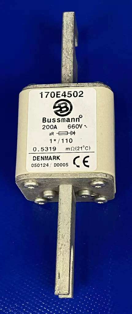 NH-1C/110mm 200A 660V Erikoisnopea kahvavaroke 110mm pulttikiinnitteisiin alustoihin DIN43653 - Erikoisnopeat NH kahvasulakkeet pulttiki - 170E4502 - 1