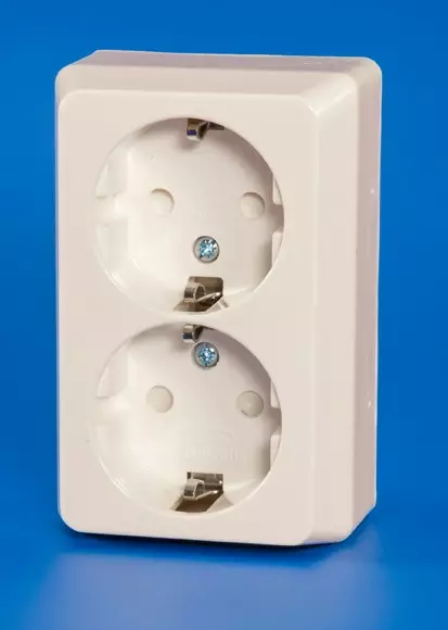 2-os. pinnallinen Schuko-pistorasia - Pintakalusteet IP20 - 90043 - 1