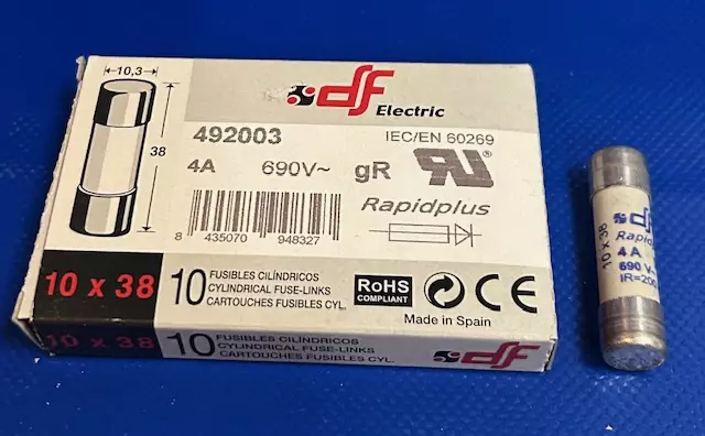 10*38 mm 4A 690V gR Putkivaroke Erikoisnopea keraaminen putkisulake - Erikoisnopeat putkisulakkeet gR - 3121334-492003 - 1