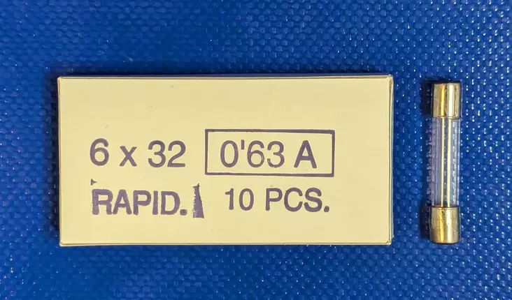 6,3*32 mm 0,630mA 250V F Lasiputkisulake - Lasiputkisulakkeet 6,3x32mm nopeat (F) j - 3021358-6030063 - 1