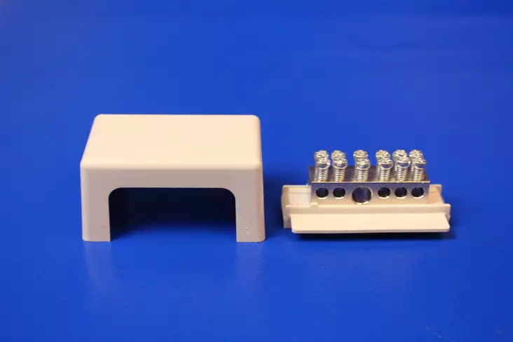 Pot.tasaus kisko 1*6-25mm²+,5*1,5-6mm²/kannella - Potentiaalintasauskiskot taustalevykiinn - 1901533 - 1