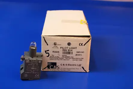 Painikerunko+Ba9s,6v1,2VA lampun.pid,jän,muuntajal - 22mm HÄTÄ-Seis-, ohjaus- ja 1-0 painikke - RB2BV4 - 1