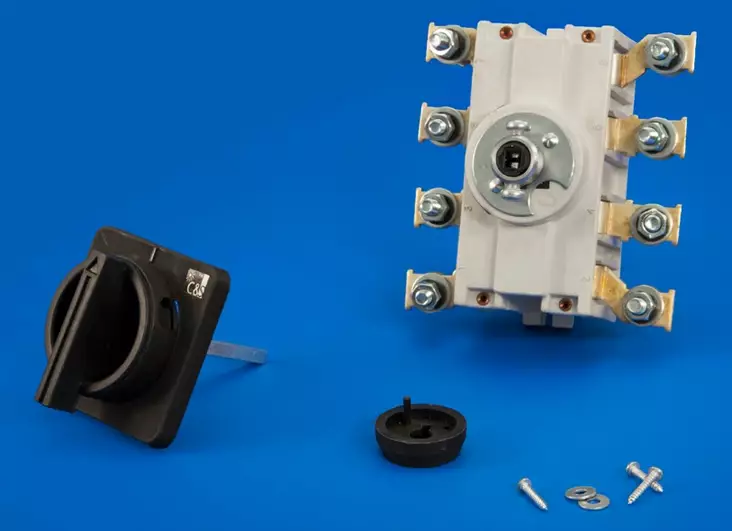 4-nap. 63A kuormakytkin ovi vääntimellä - Kuormakytkimet CSSD - CSSD63D4 - 1