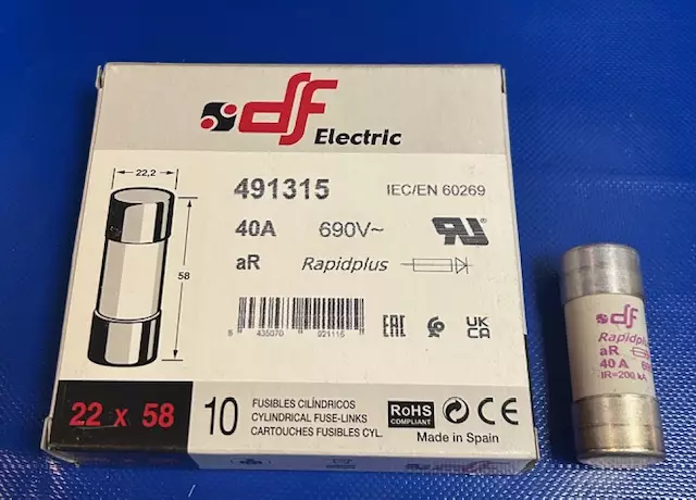 22*58 mm 40A 690Vac / 700Vdc aR Putkivaroke Erikoisnopea keraaminen putkisulake - Erikoisnopeat putkisulakkeet aR - 3121328-491315 - 1