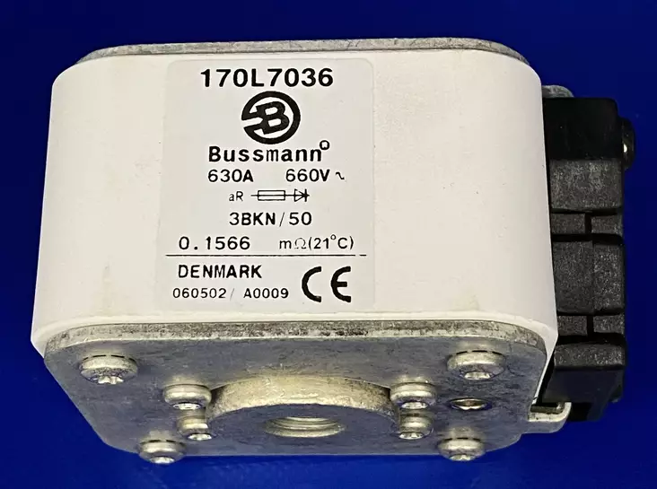 3BKN/50 630A 660V Erik.nop.kahvavaroke - Erikoisnopeat NH kahvasulakkeet pulttiki - 170L7036 - 1