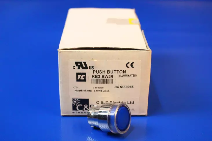 Merkkivalopainike sininen jousipalaut, IP65 - 22mm HÄTÄ-Seis-, ohjaus- ja 1-0 painikke - RB2BW36 - 1