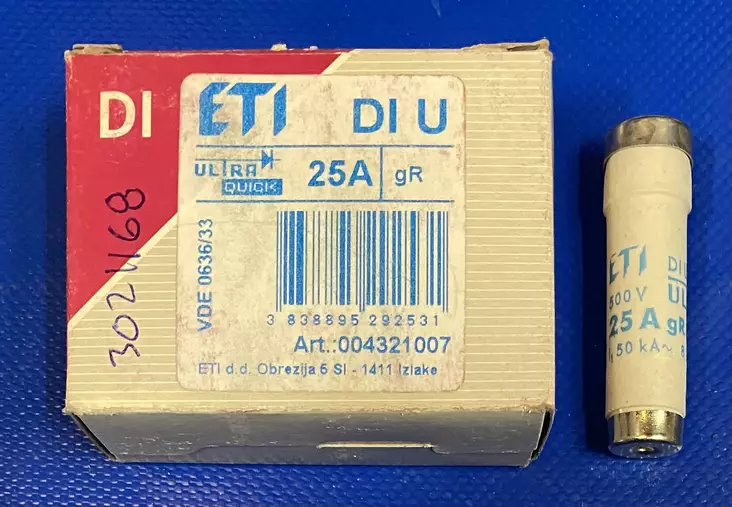 DI gR Tulppasulake 25A 500V Silized Erikoisnopea - Erikoisnopeat tulppasulakkeet E16 / DI - 3021168 - 1