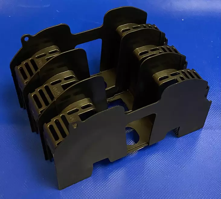 NH00 3-nap. Varokealustan etusuoja - Tarvikkeet NH-kahvavarokealustoille - 325009 - 1