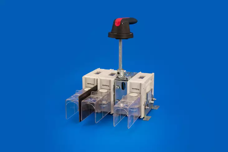 3-nap. 250A kuormakytkin - Kuormakytkimet CSSD - CSSD250DM12FCC - 1