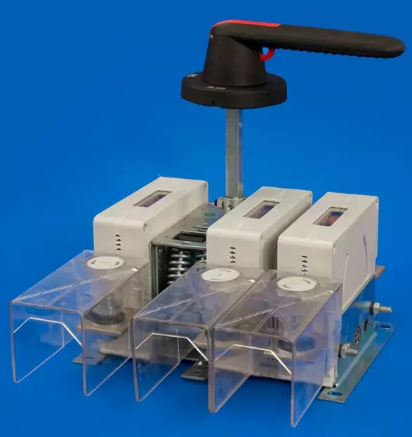 3-nap. 630A kuormakytkin - Kuormakytkimet CSSD - CSSD630K12FCC - 1