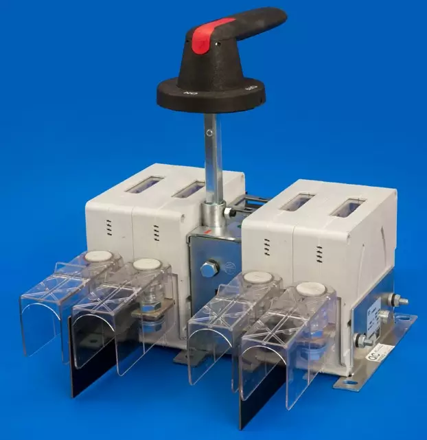 4-nap. 400A kuormakytkin - Kuormakytkimet CSSD - CSSD400K22FCC - 1