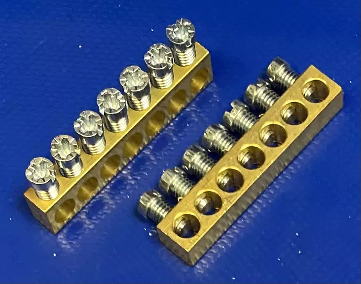 SET7 PE-/N-kisko ECS-MK-BASIC-SET 7x16mm² - Ruuviliitäntäiset 2-kiskoiset N- ja PE-k - SET7_irto - 1