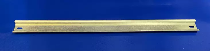 DIN kisko 410mm 35*7,5mm reijitetty M5*10mm - DIN-Kiskot - DIN35410R - 1